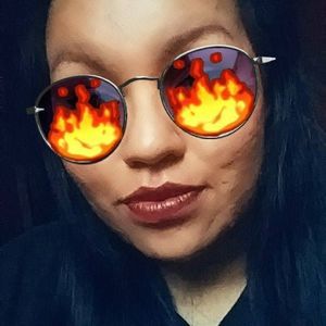 Meet your Posher, Hailey